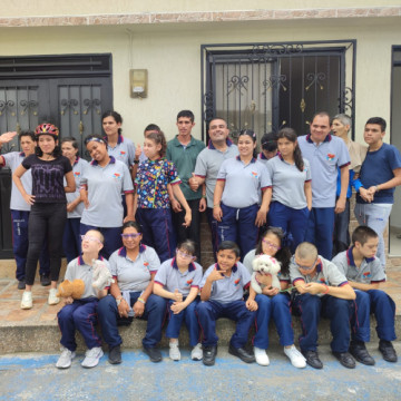 UN ANGEL EN LA TIERRA - Fundación Ángeles de Amor